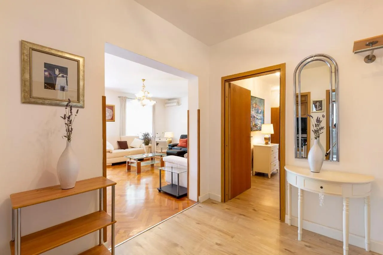 Casa Lilly Villa Labin  0*, Labin (Istria)