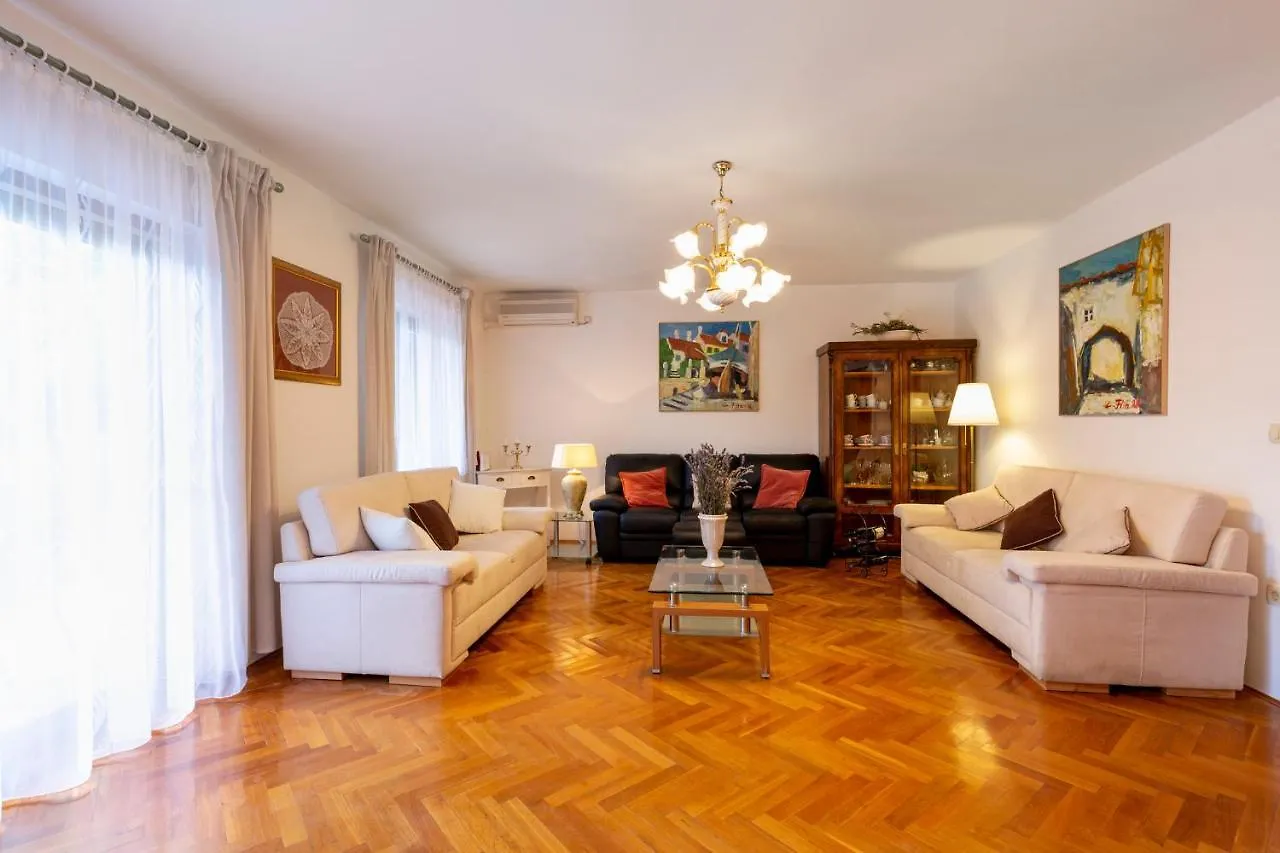 Casa Lilly Villa Labin   Labin (Istria)