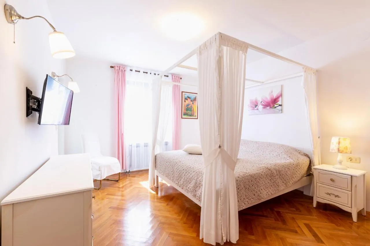 Casa Lilly Villa Labin   Labin (Istria)